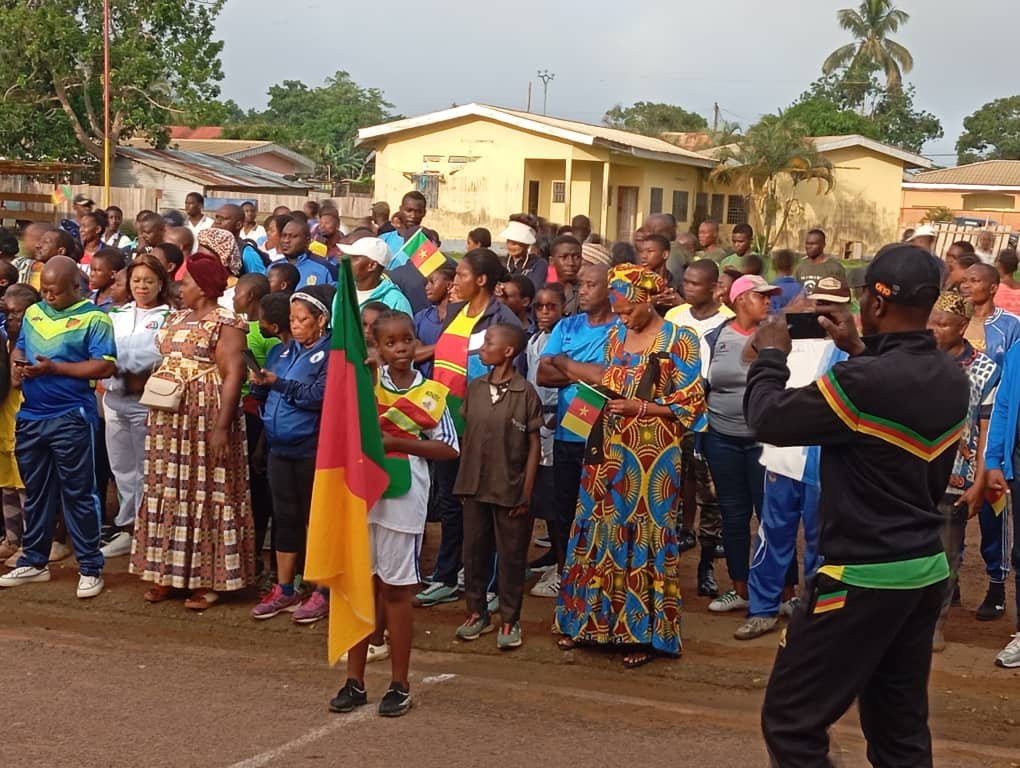 L’EPABA participe à la marche sportive en prélude à la Fête de l’Unité à Ambam